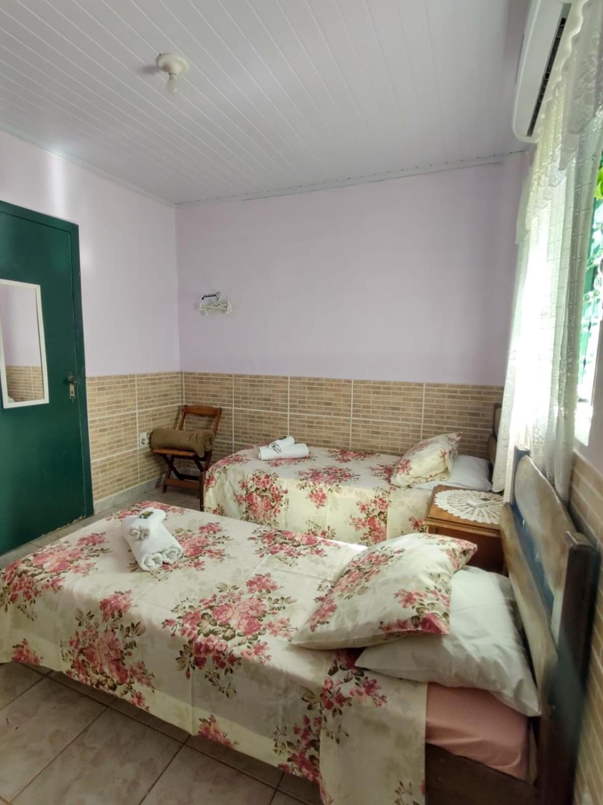 Bed and Breakfast Pousada Linda Flor à Alto Paraíso de Goiás Extérieur photo