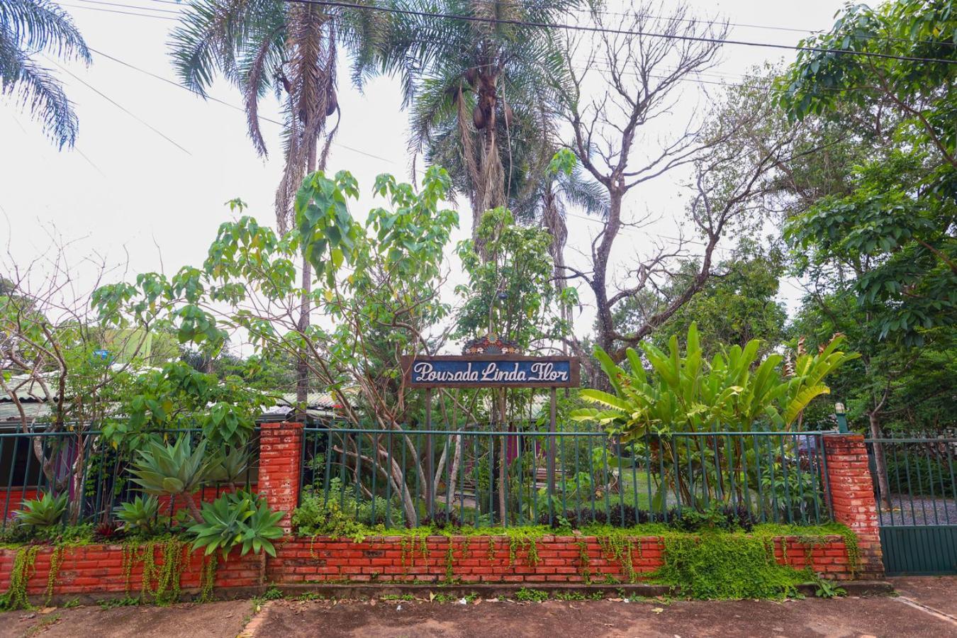 Bed and Breakfast Pousada Linda Flor à Alto Paraíso de Goiás Extérieur photo