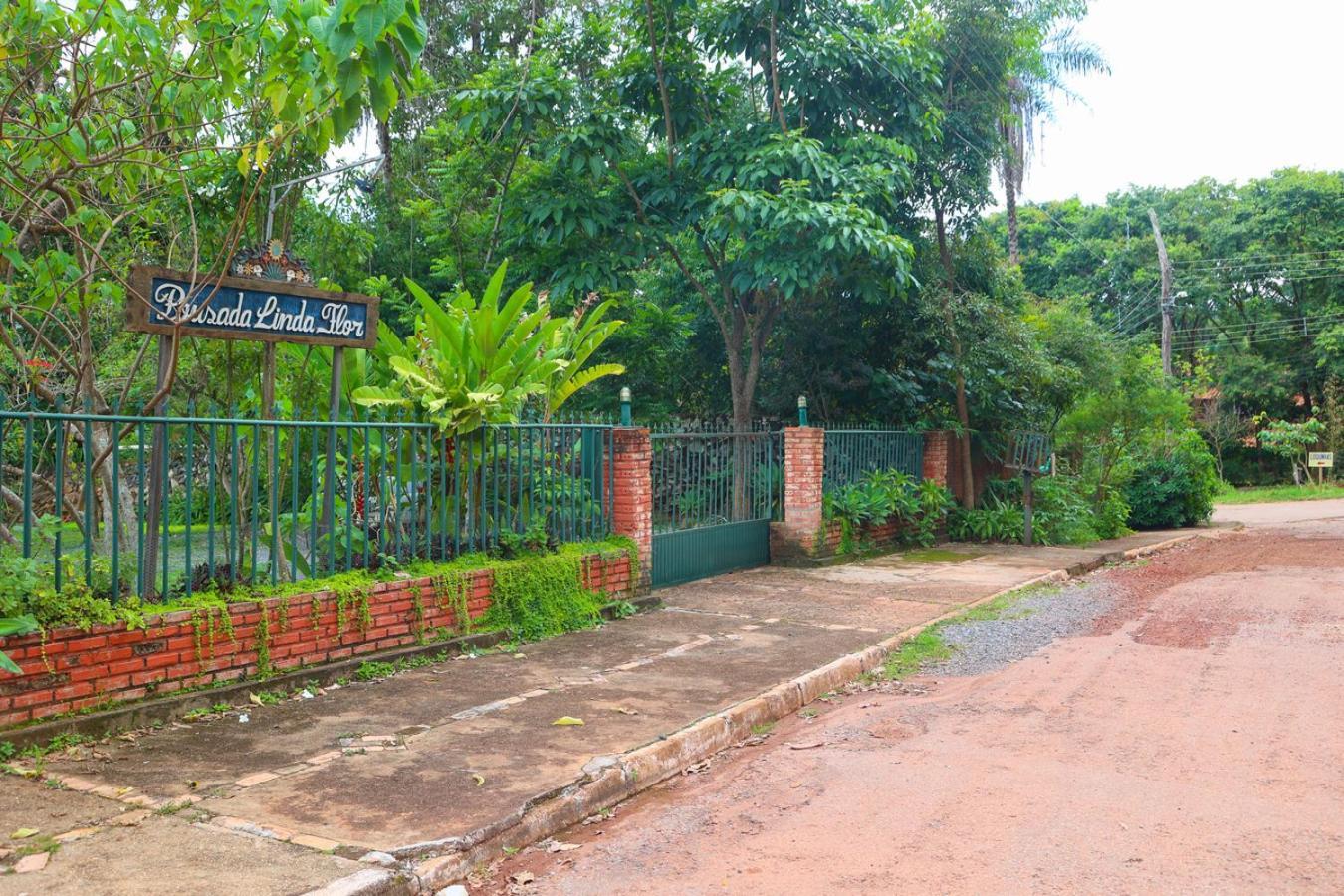 Bed and Breakfast Pousada Linda Flor à Alto Paraíso de Goiás Extérieur photo